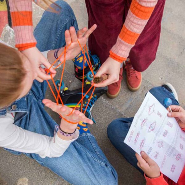 Me and Mine cats cradle detail