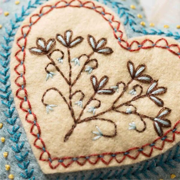 Embroidered Heart Felt Craft Kit - Image 2